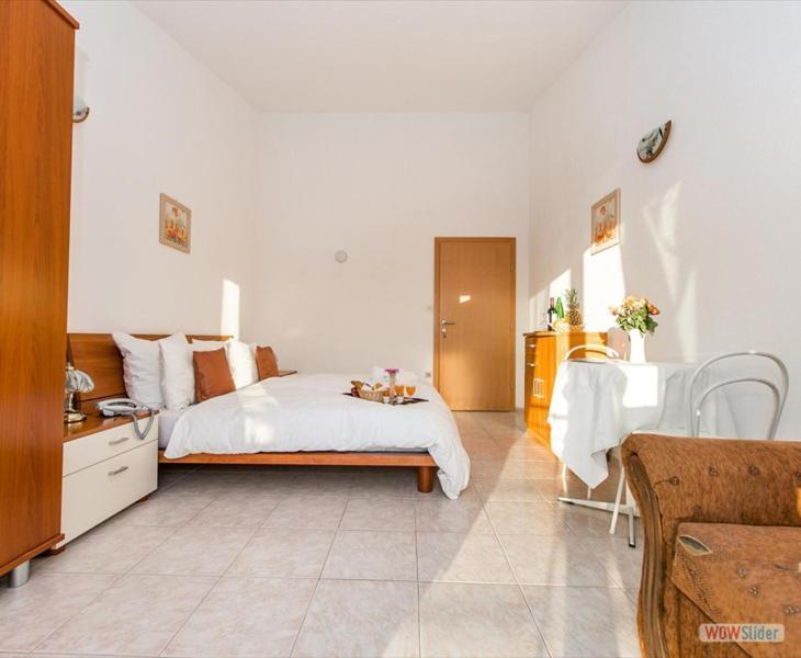 Apartmani Aria Rogoznica  Exterior foto
